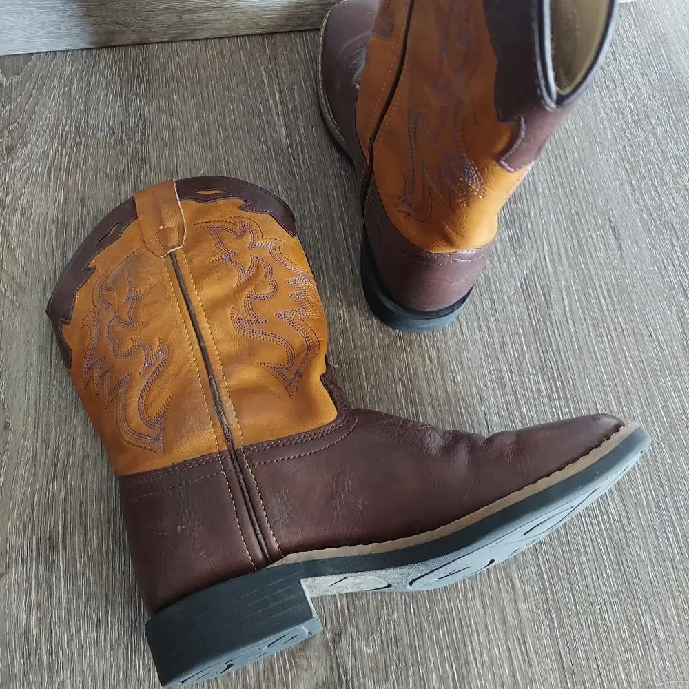 Old West Children All Over Leatherette Material Broad Square Toe Western Boot 2D